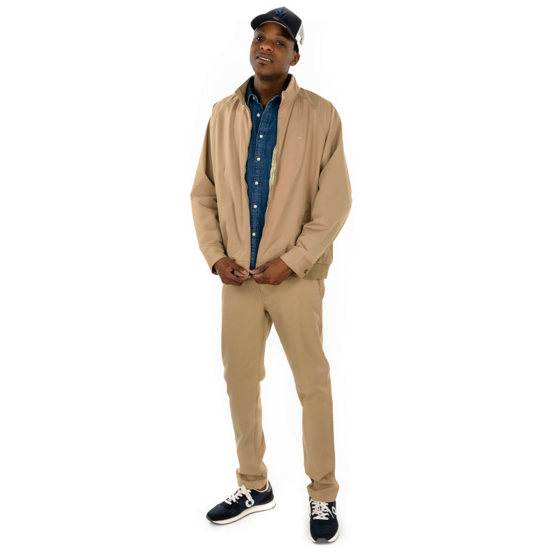 Levi's® - Pantalon Chino Beige Uni En Coton Avec Une Coupe Droite Et 4 Poches - Beige Levi's® - Pantalon Chino Beige Uni En Coton Avec Une Coupe Droite Et 4 Poches - Beige