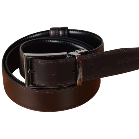 Ceinture en cuir noire unie gravé sur l'extrémité