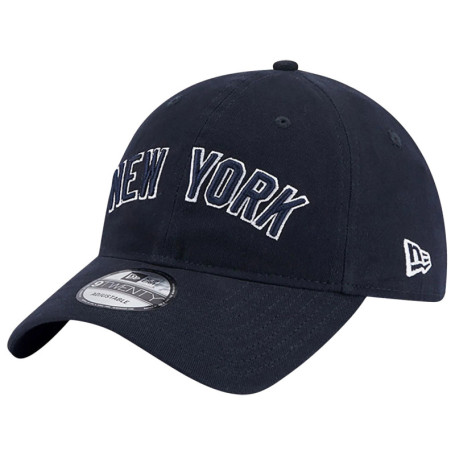Casquette en coton marine unie avec une coupe...