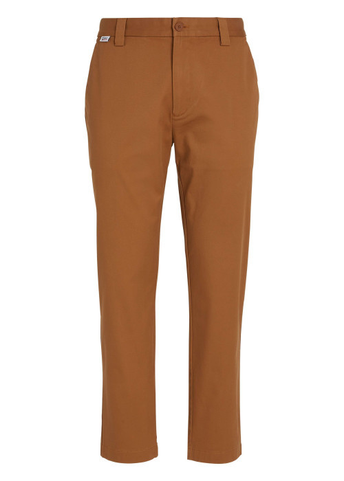 Pantalon chino en coton biologique mélangé camel avec une coupe regular fit