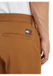 Thumbnail Pantalon chino en coton biologique mélangé camel avec une coupe regular fit - Image 4