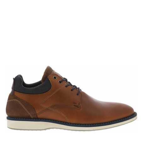 Derbies en cuir cognac à talon plat et à lacets...