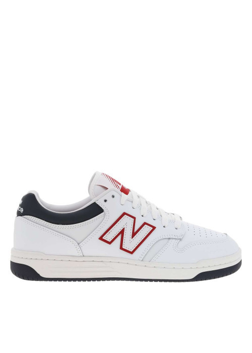 Baskets tennis en cuir blanc avec monogramme rouge à talon plat et à lacets