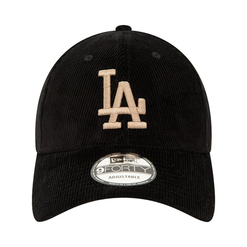 New Era - Casquette Dad Cap 9forty® En Coton Noire Côtelé Avec Logo Brodé Devant - Noire New Era - Casquette Dad Cap 9forty® En Coton Noire Côtelé Avec Logo Brodé Devant - Noire