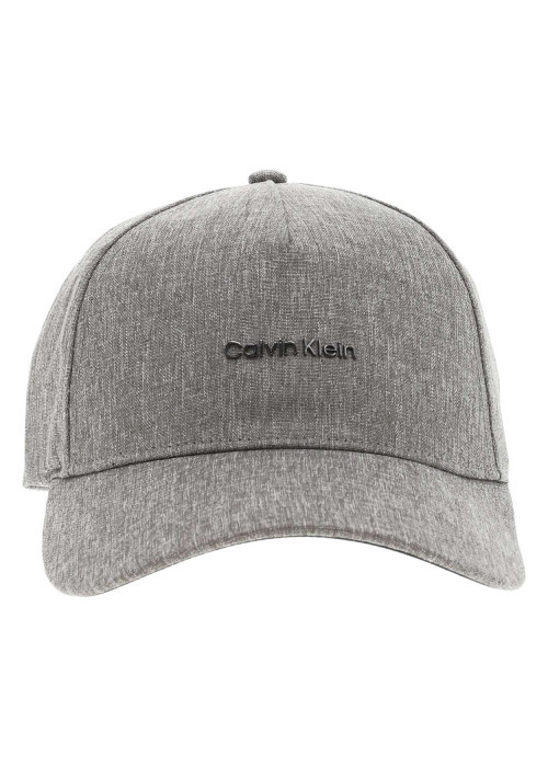 Casquette gris clair unie avec nom de la marque en bijoux décoratifs à l'avant