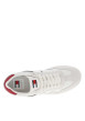Thumbnail Baskets basses tennis en cuir blanc avec nom iconique sur le côté et lacets plats - Image 4