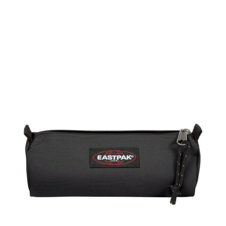 Trousse noire unie avec étiquette de la marque...