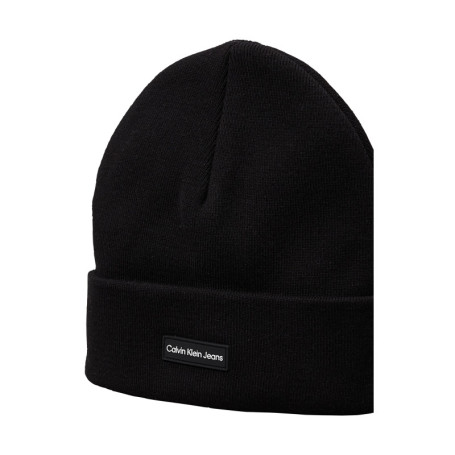 Coffret comprenant un bonnet et une écharpe en...