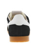 Thumbnail Baskets tennis noires en cuir à semelle camel avec lacets plats et logo doré - Image 6