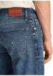 Thumbnail Jean en coton bleu avec une coupe droite et un patch d'authenticité - Image 3