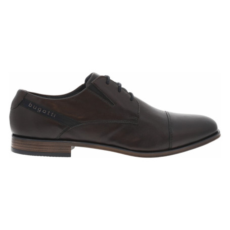 Derbies en cuir café plates avec des lacets...