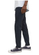 Thumbnail Chino en coton nuit uni avec une coupe droite et des passants pour ceinture - Image 6