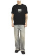 Thumbnail T-shirt en coton noir uni avec un building et une coupe droite à col rond - Image 2