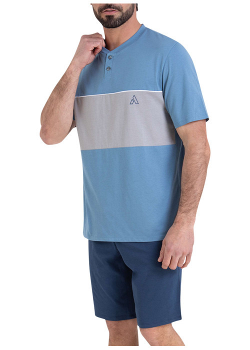 Pyjama court en coton bleu uni à coupe droite avec un col tunisien