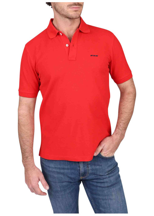 Polo en coton biologique rouge uni avec une coupe droite et un col à revers