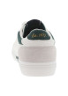 Thumbnail Tennis blanches avec des détails verts à semelle plate et à lacets plats - Image 6