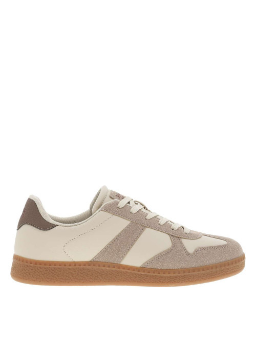 Tennis beiges avec des empiècements marrons à talon plat et à lacets plats