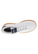 Thumbnail Tennis blanches et bleues à semelle camel avec lacets plats et bandes perforées - Image 4