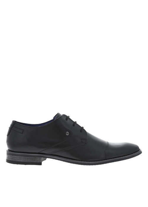 Derbies en cuir noires avec semelle à talon plat et fermeture à lacets