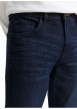 Thumbnail Jean en coton bleu brut légèrement délavé avec une coupe slim - Image 3