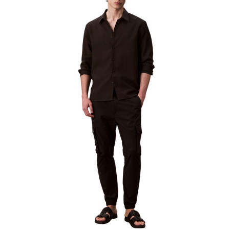 Pantalon cargo noir uni à coupe slim et à...