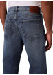 Thumbnail Jean en coton bleu indigo légèrement délavé à coupe regular fit - Image 2