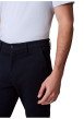 Thumbnail Pantalon chino en coton bleu marine uni à coupe slim avec des passants - Image 3
