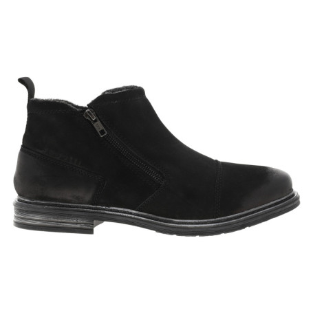 Boots en cuir noires avec semelle à talon plat...