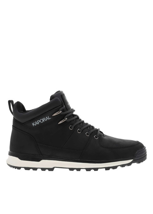 Bottines noires à talon plat à lacets avec des œillets métalliques
