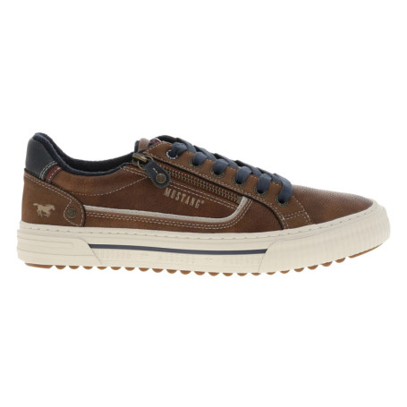 Tennis marron à talon plat avec des lacets et...