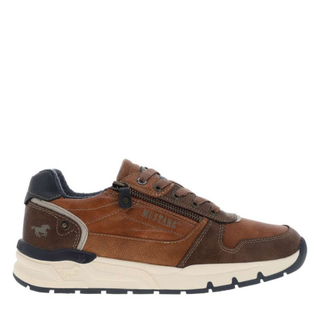 Baskets cognac à talon plat avec des lacets et...