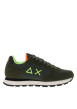 Thumbnail Baskets running kaki à semelle crantée et un logo brodé sur les côtés