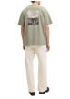 Thumbnail T-shirt en coton biologique olive imprimé à coupe droite pourvu d'un col rond - Image 6
