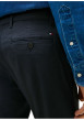 Thumbnail Pantalon chino Bleecker en coton mélangé marine pourvu d'une coupe slim - Image 4