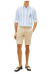 Thumbnail Short chino Denton en coton beige à coupe droite pourvu de multiples poches - Image 5