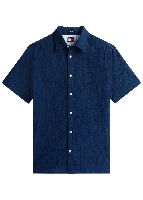 Chemise en coton marine unie avec une coupe droite et un col à revers