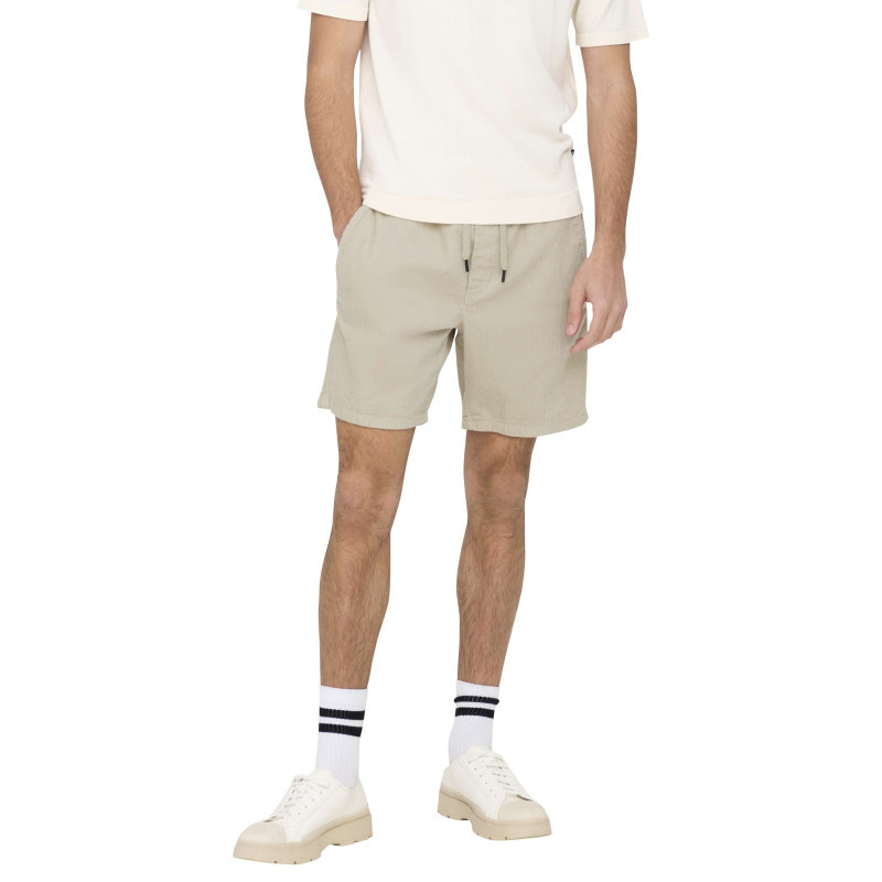 Only&sons - Short Jogging écru Uni En Coton Avec Une Coupe Droite Et Revêtement En Velours - Beige Only&sons - Short Jogging écru Uni En Coton Avec Une Coupe Droite Et Revêtement En Velours - Beige