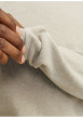 Thumbnail Pull en coton biologique beige uni avec une coupe droite et un col montant - Image 6