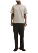 Thumbnail T-shirt beige uni basique avec une coupe droite et un col rond - Image 3