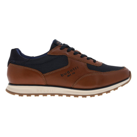 Sneakers Cognac à talon plat avec un...