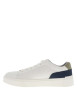 Thumbnail Sneakers blanches à talon plat avec un contrefort en cuir nubuck vert - Image 2