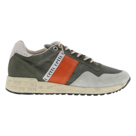 Baskets running en cuir kaki avec des motifs...