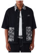 Thumbnail Blouson en jean en coton noir uni avec une coupe droite et un col chemise