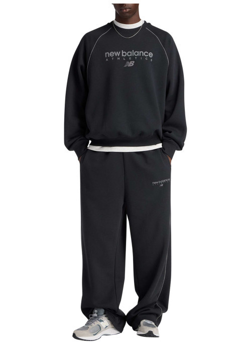 Sweat noir imprimé logo avec une coupe droite et un col rond
