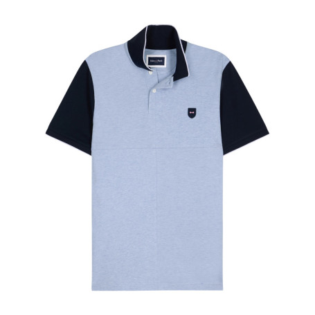 Polo en coton bleu uni avec une coupe droite et...