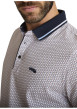 Thumbnail Polo en coton écru à motifs avec une coupe droite et un col boutonné - Image 2