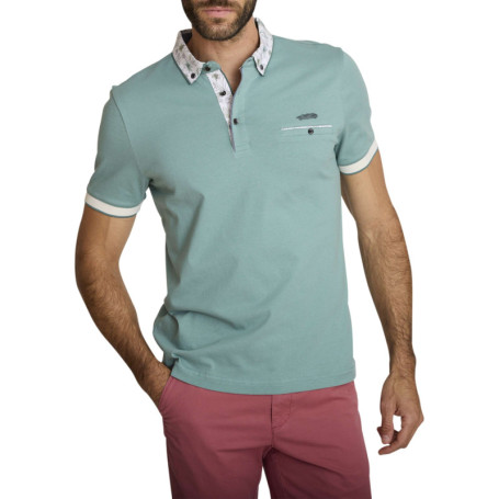 Polo en coton vert d'eau uni avec une coupe...