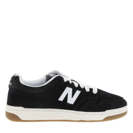 Baskets tennis noires à talon plat avec une...