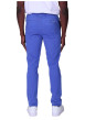 Thumbnail Pantalon chino en coton bleu uni avec une coupe ajustée et une taille élastiquée - Image 2