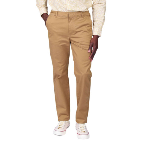 Pantalon chino en coton camel avec une coupe...